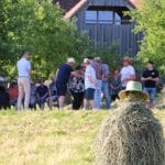 Pesmi in igre med ostrnicami